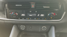 Nissan Qashqai 1.3 DiG-T MH 158 Tekna 5dr Xtronic Petrol Hatchback